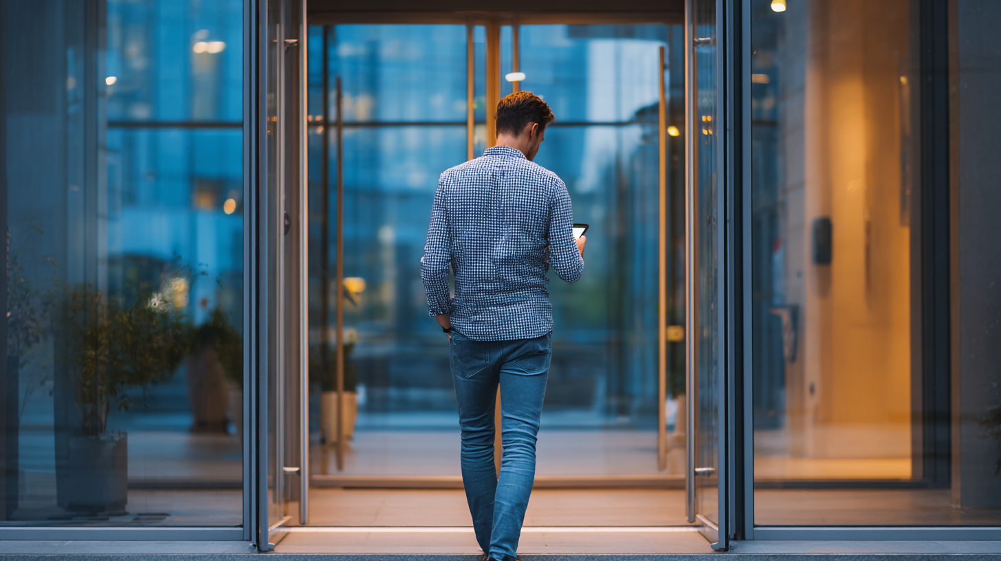 Descubre si es obligatorio el registro horario digital en España, qué exige la ley hoy, qué cambia a partir de 2026 y cómo prepararte.